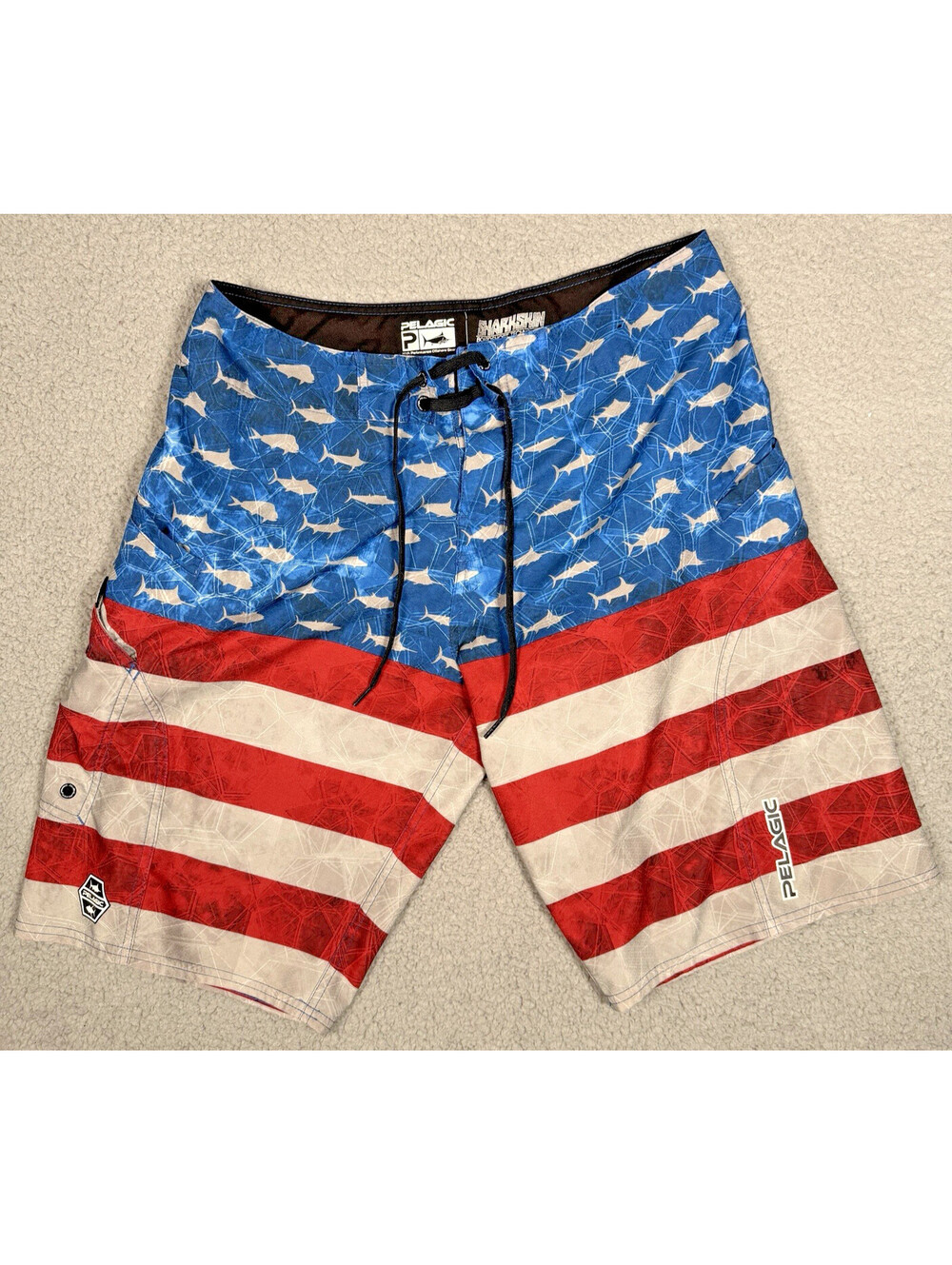 Pelagic Boardshorts Size 32 Red White Blue USA Flag Fishing Sharkskin Swim Surf